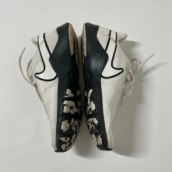 Nike Womens Legend Essential 2 Premium Training Shoes Size 9 - Picture 4 of 8